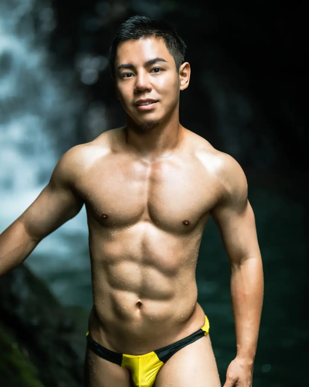 Picked up from 男神遊園地