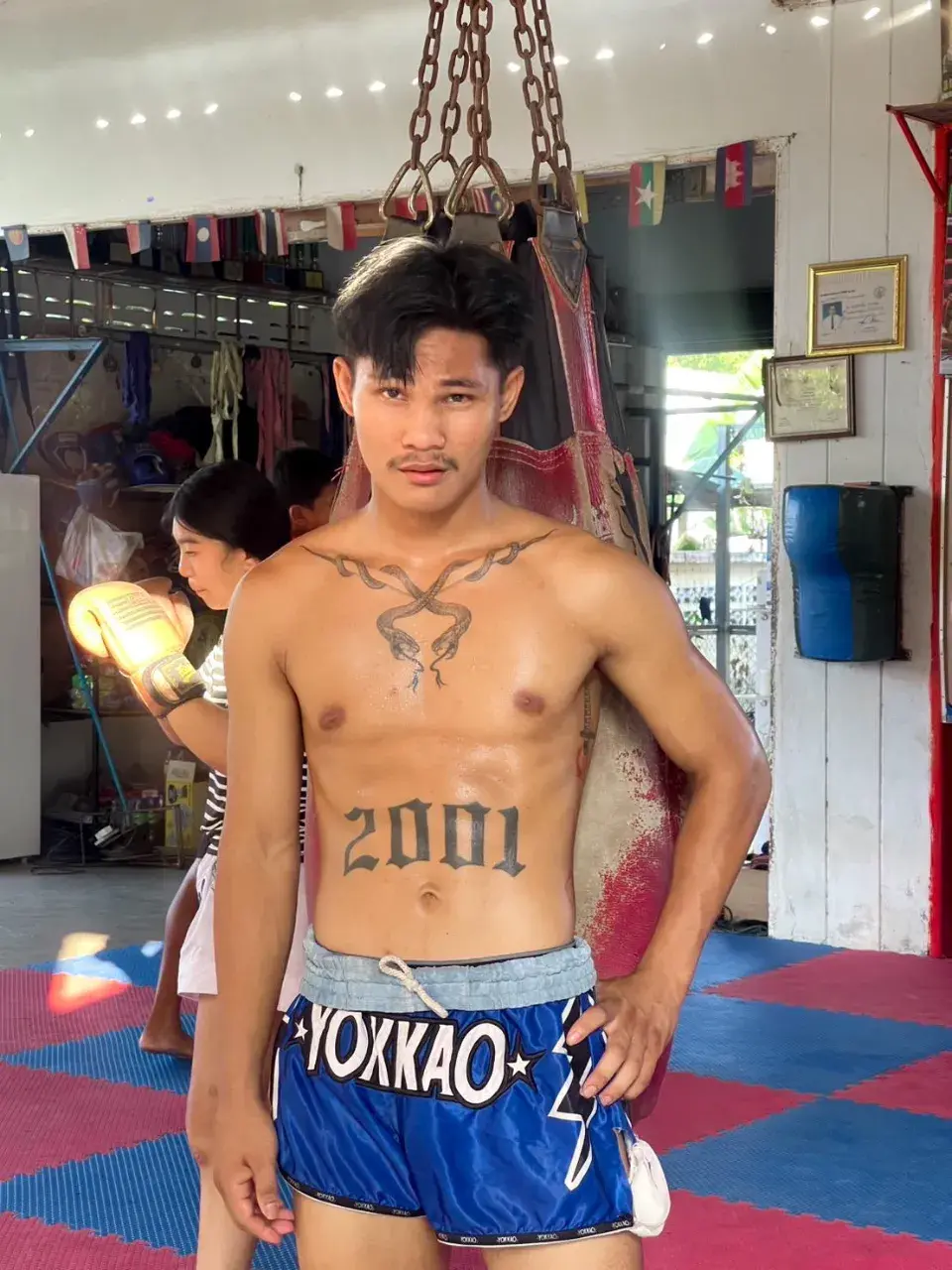 จะมวยให้สุดลำโค้ก