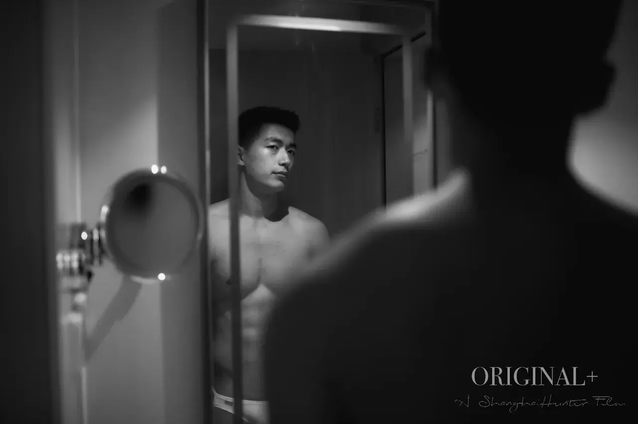 หนุ่มหล่อขึ้นปก 1197
