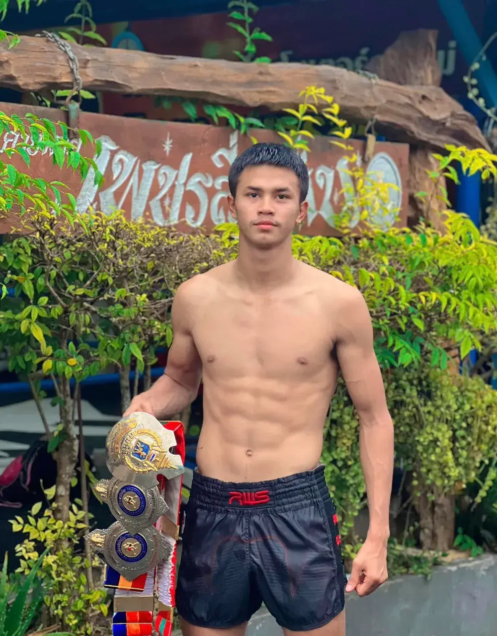 คลังเก็บไว้ มวยโค้ก