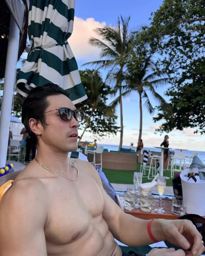 คลังเก็บไว้ มวยโค้ก