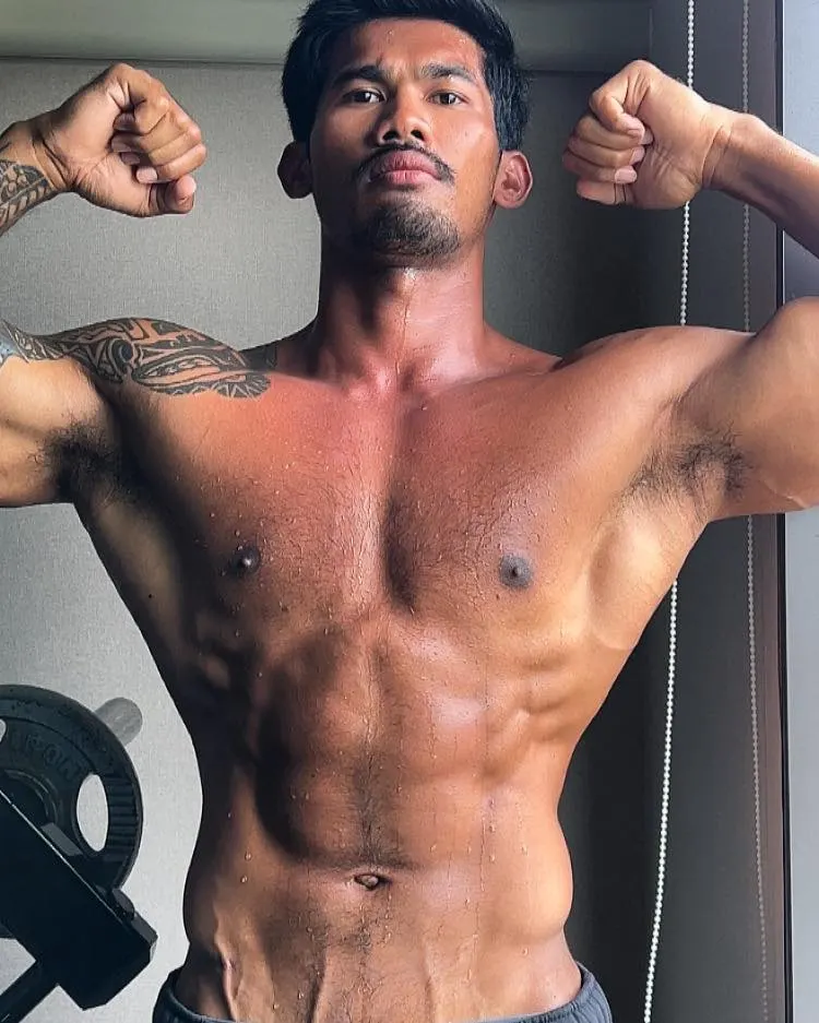 คลังเก็บไว้ มวยโค้ก