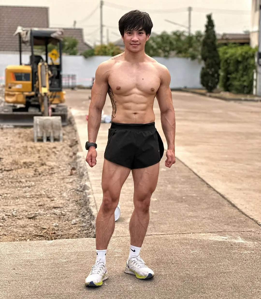 พลังน้ำรักไหลนอง