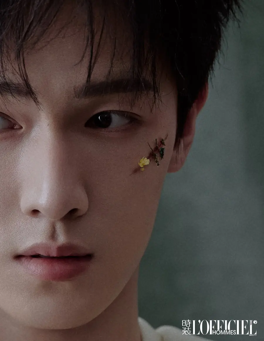 Li Yunrui @ L’OFFICIEL HOMMES China March 2025