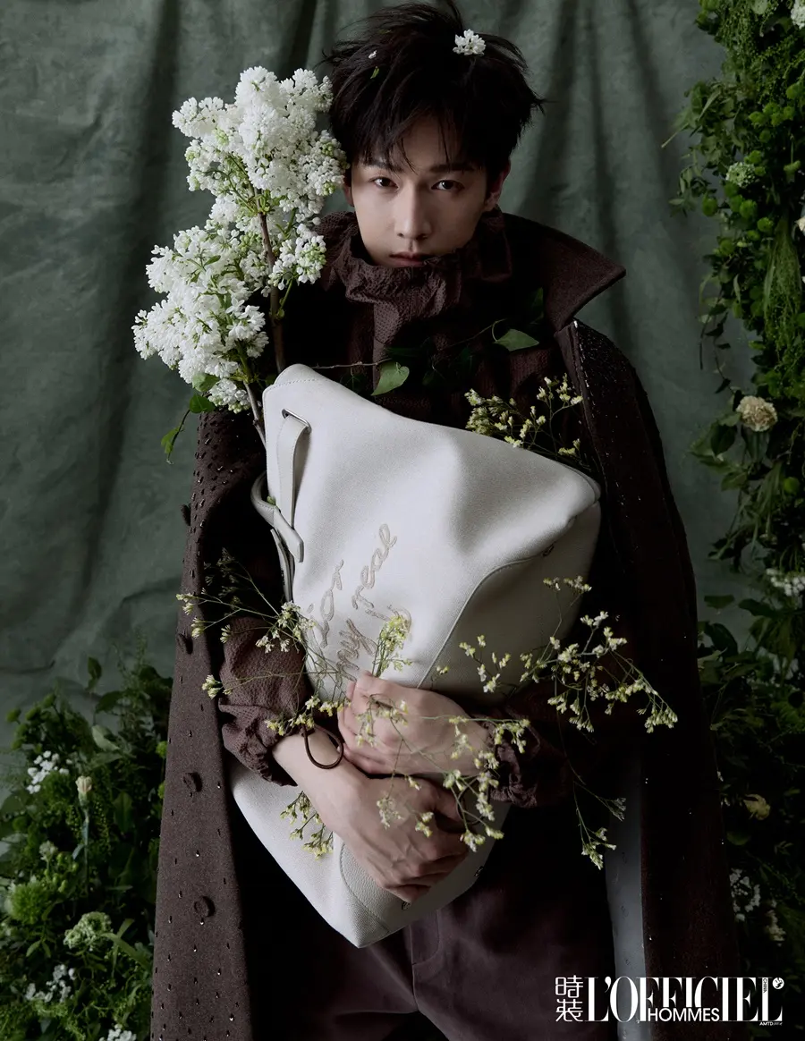 Li Yunrui @ L’OFFICIEL HOMMES China March 2025