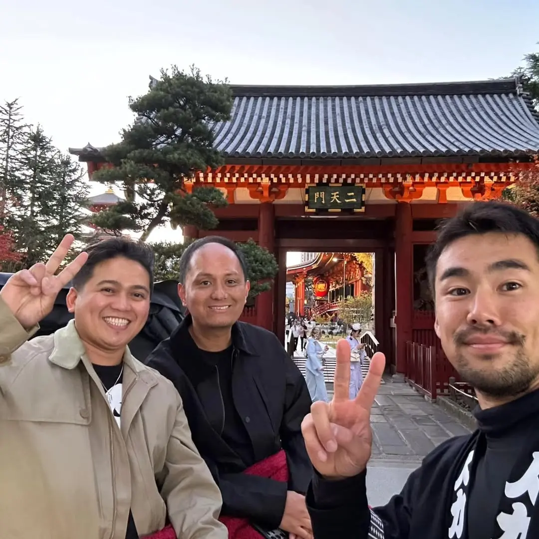 Rickshaw driver : 健太郎 - KENNY