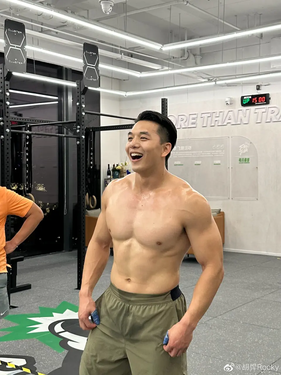 Cool and rugged guy : 胡悍Rocky