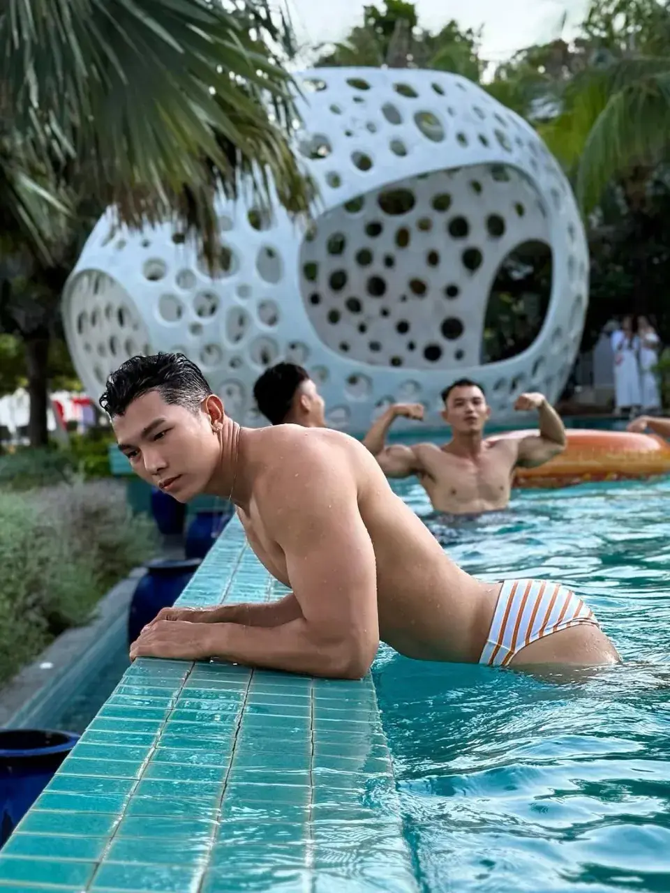 เสพสุข