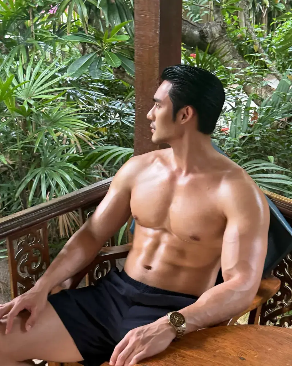 เธอโอโม่...