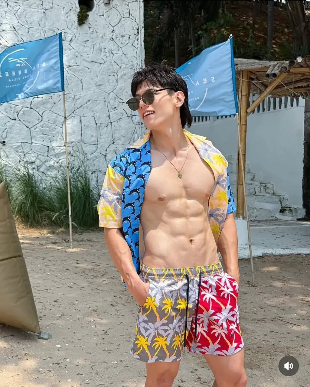 จุ่มนมแล้วเลีย