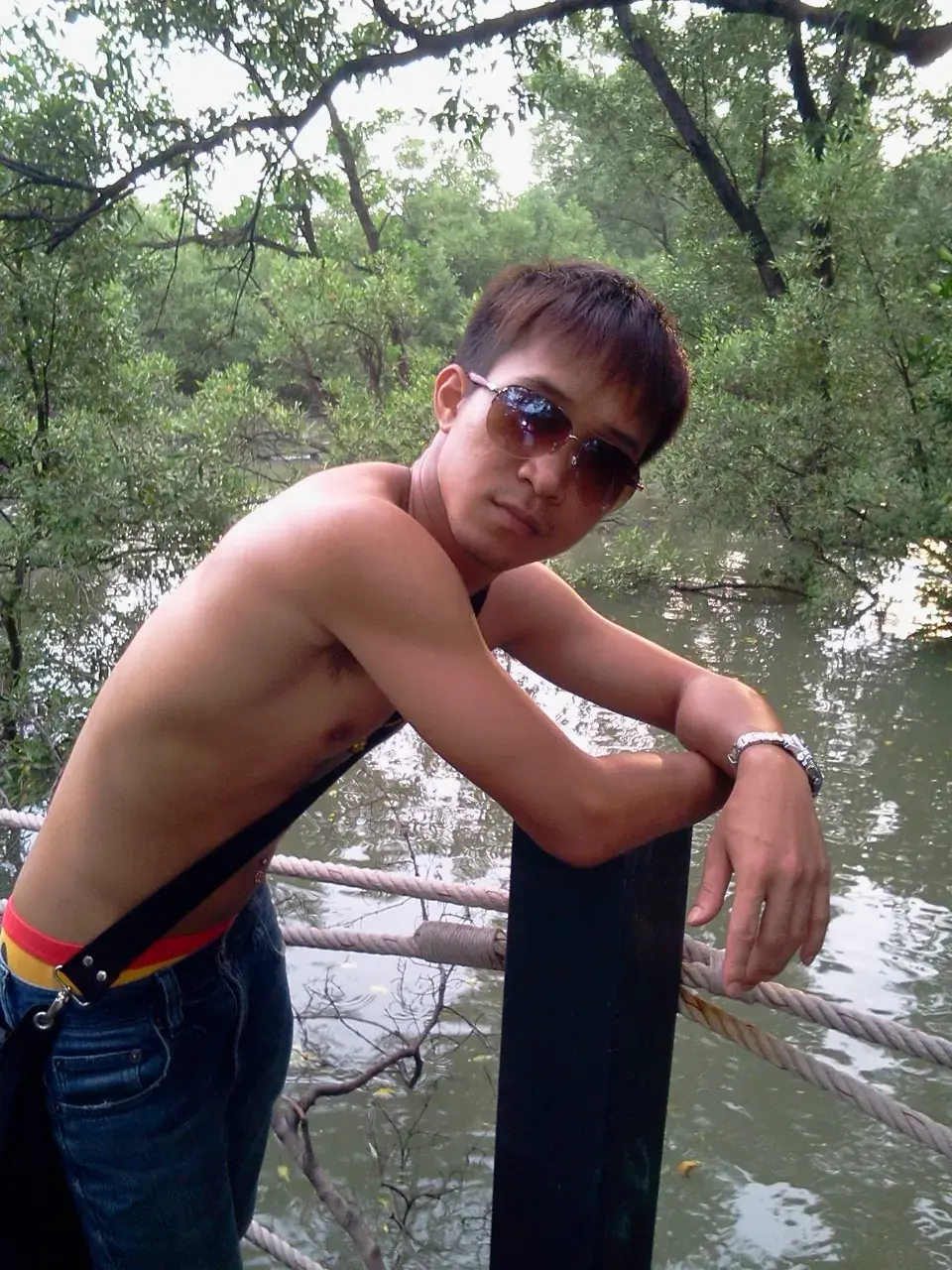 Davezaa