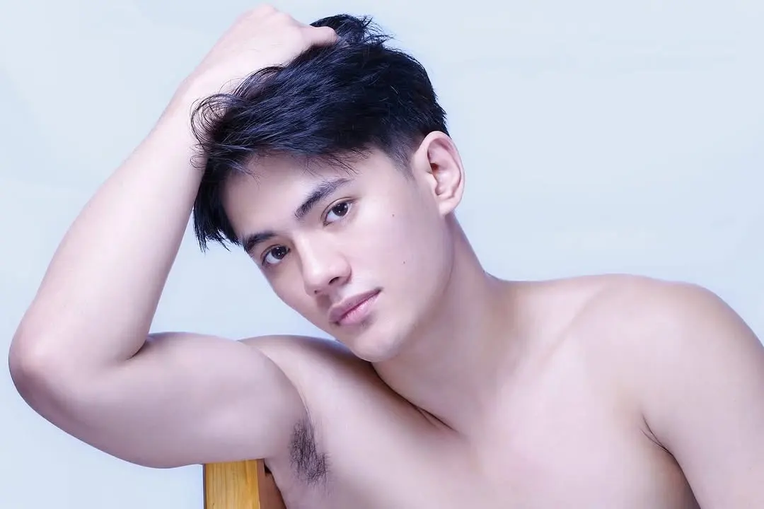 Model & Live Streamer : Billy Yatar