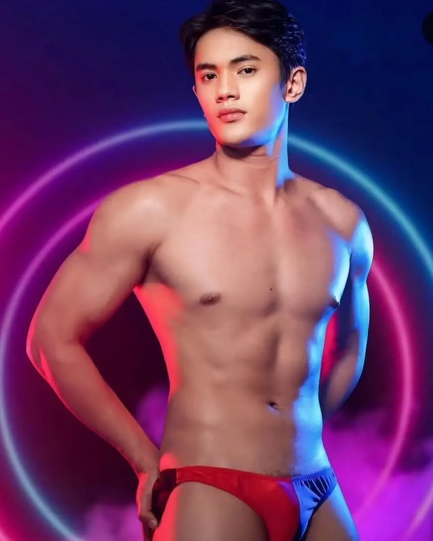 Model & Live Streamer : Billy Yatar