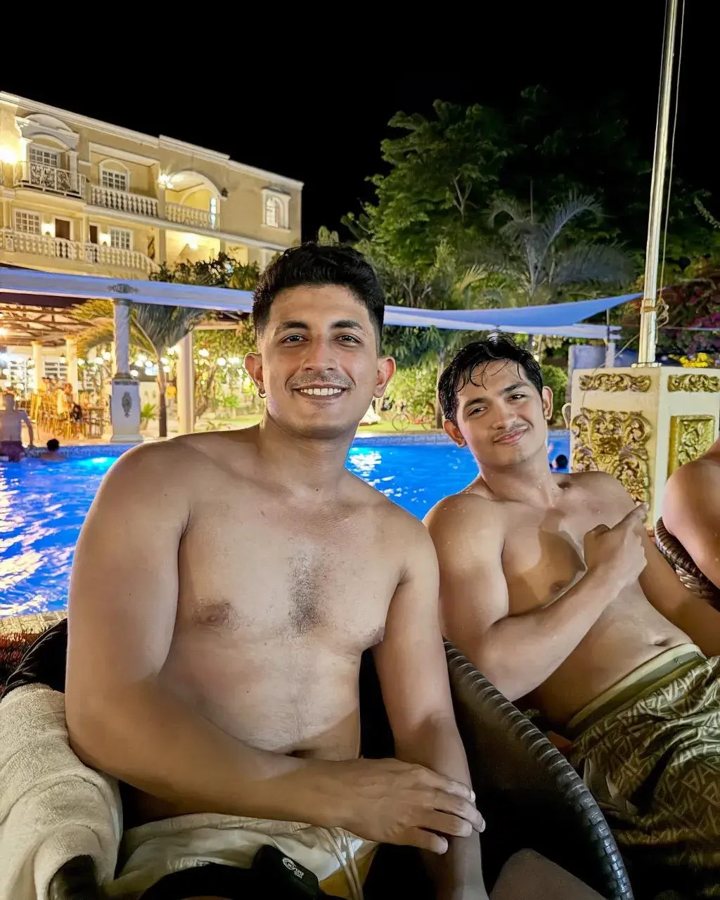 พร้อมเสพสวาท