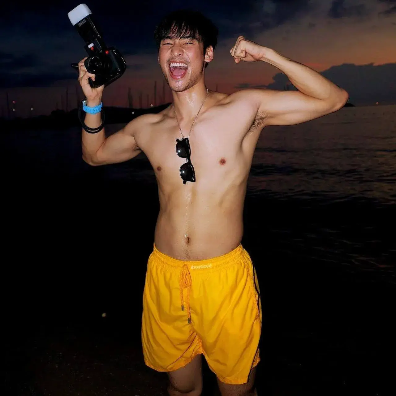 หลงรักฮี