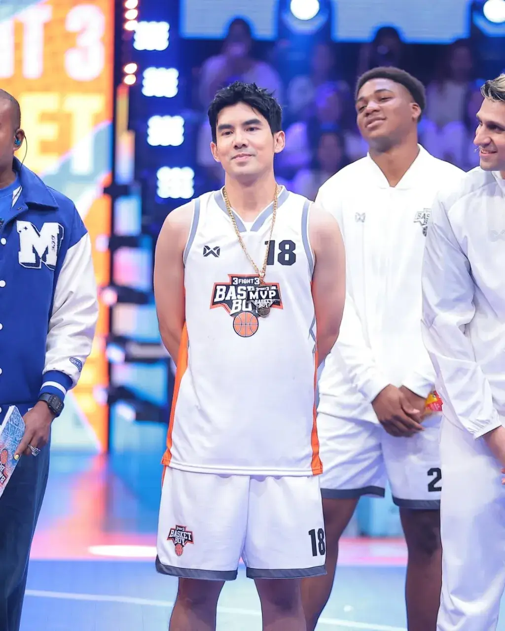 ไม่ต้องถอดน่ากอดมาก