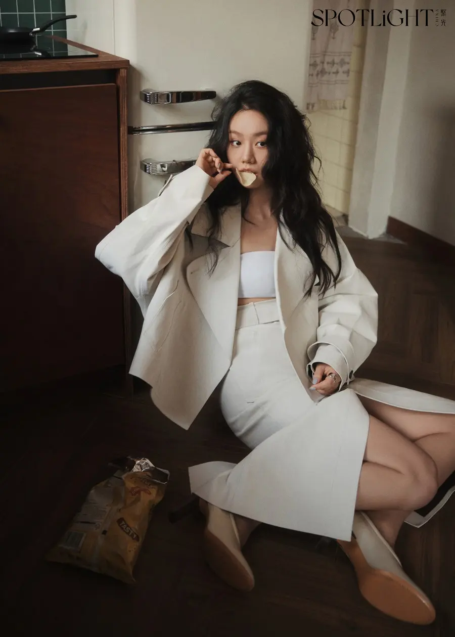 Lee Hyeri @ SPOTLiGHT China April 2025