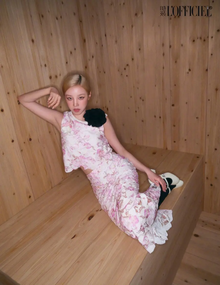 (G)I-DLE Yuqi @ L’OFFICIEL China April 2025