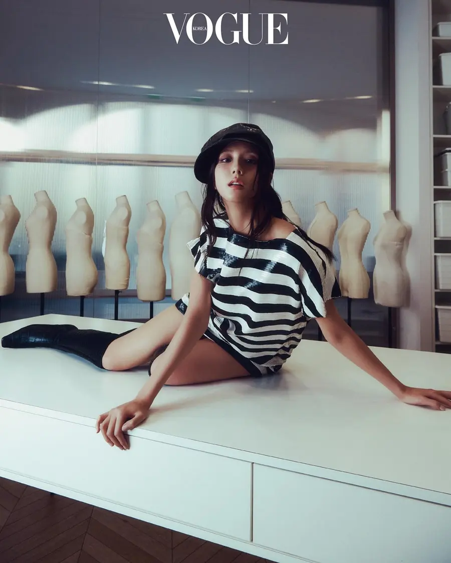Jisoo @ VOGUE Korea April 2025