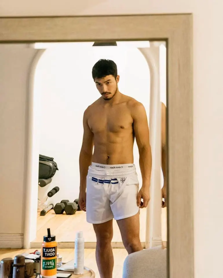 Actor & singer : Tony Labrusca