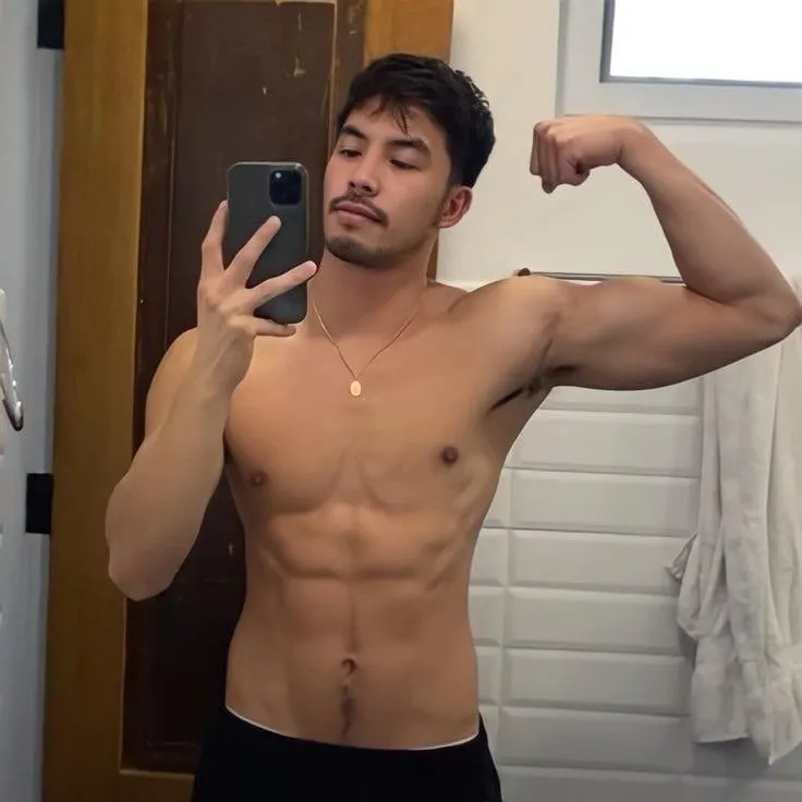 Actor & singer : Tony Labrusca