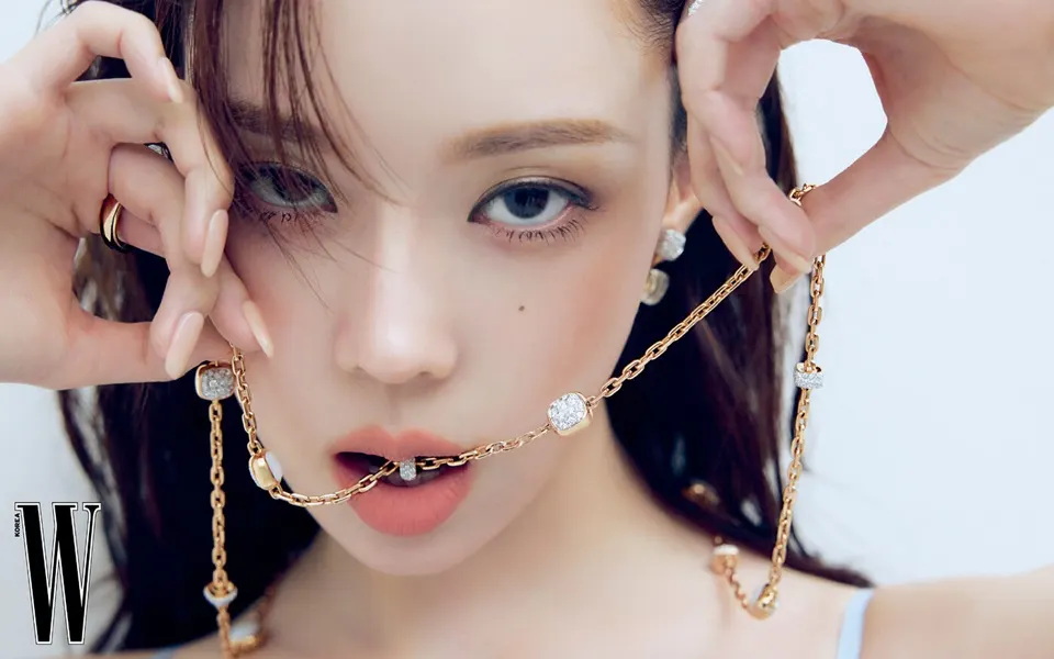 (aespa) WINTER @ W Korea May 2025