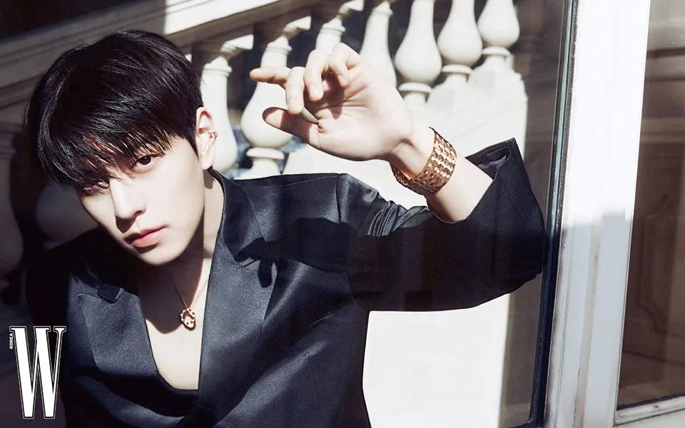 (Stray Kids) Seungmin @ W Korea May 2025