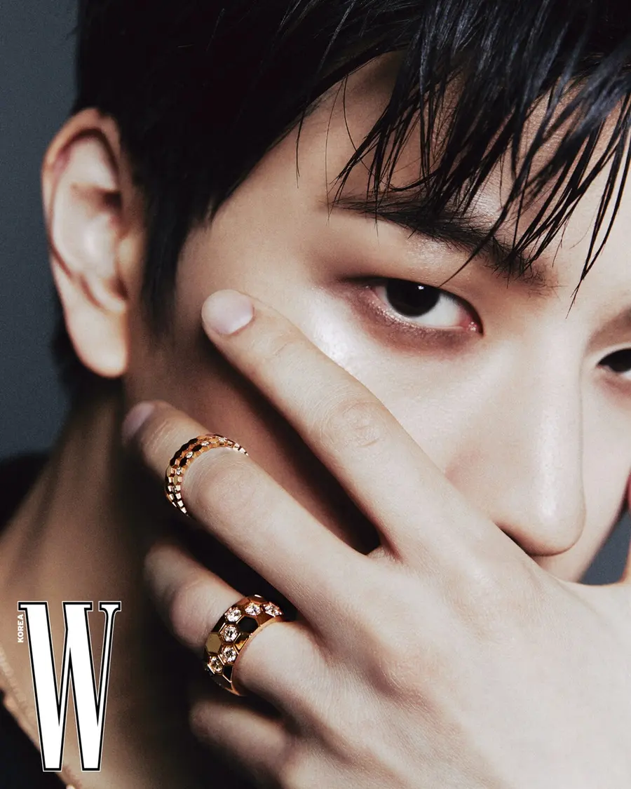 (Stray Kids) Seungmin @ W Korea May 2025
