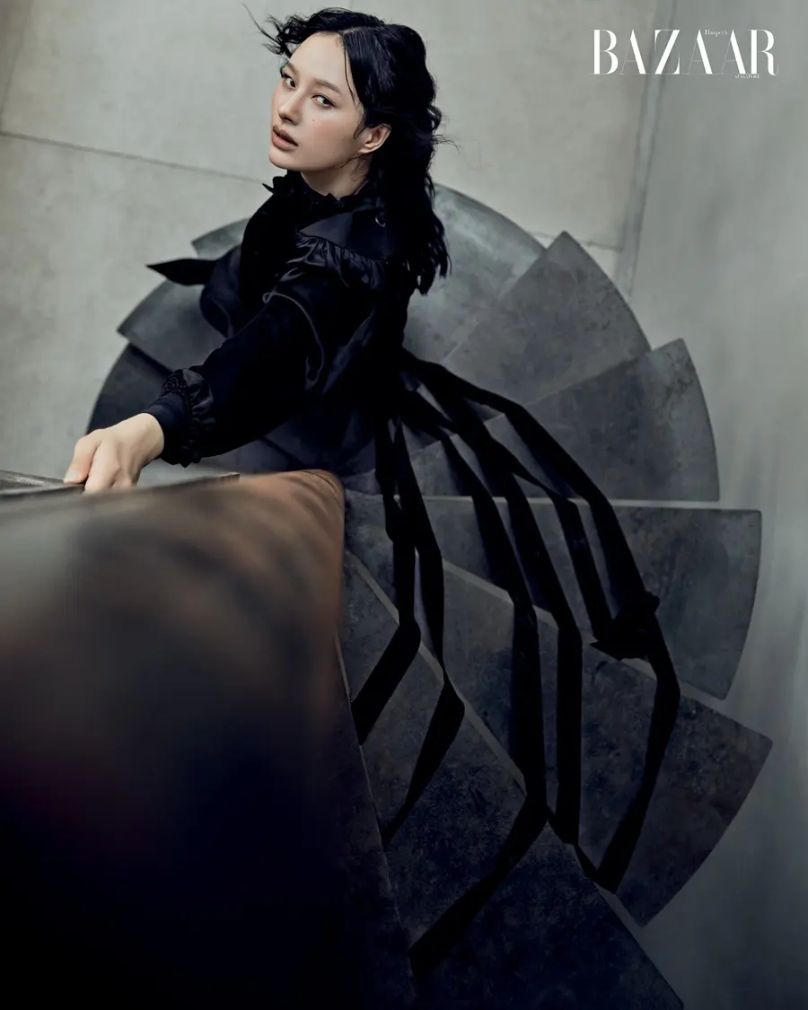 มิ้ลค์-พรรษา & เลิฟ-ภัทรานิษฐ์ @ Harper's BAZAAR Singapore April 2025