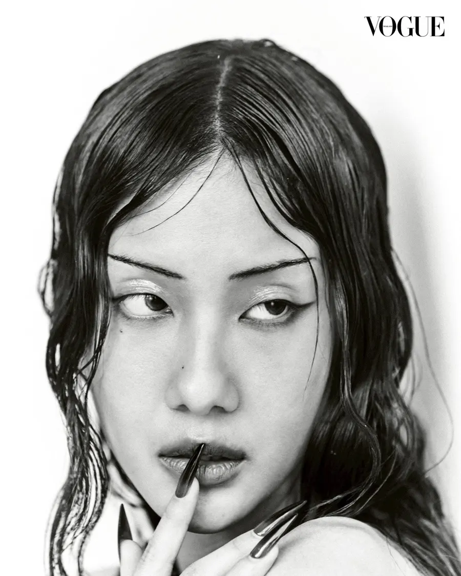 โจริญ คัมภีรพันธุ์ @ VOGUE Thailand April 2025