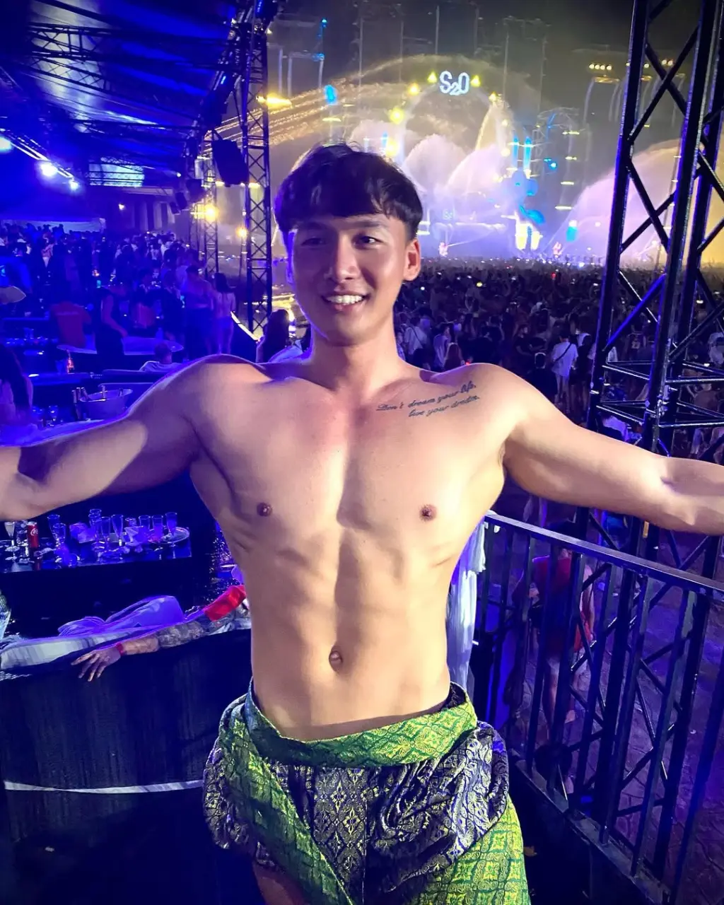 Cool GUY : 小江