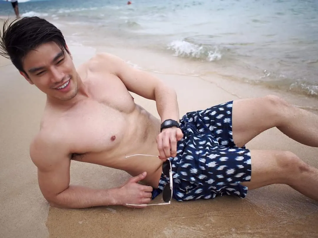 CHOREOGRAPHER : Worrawatchara Thippayacosai