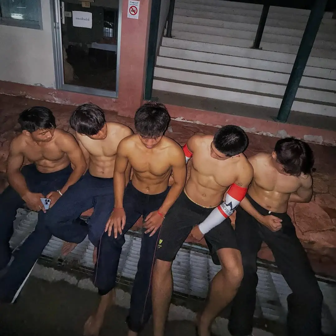 กรุ่นกลิ่นรัญจวน