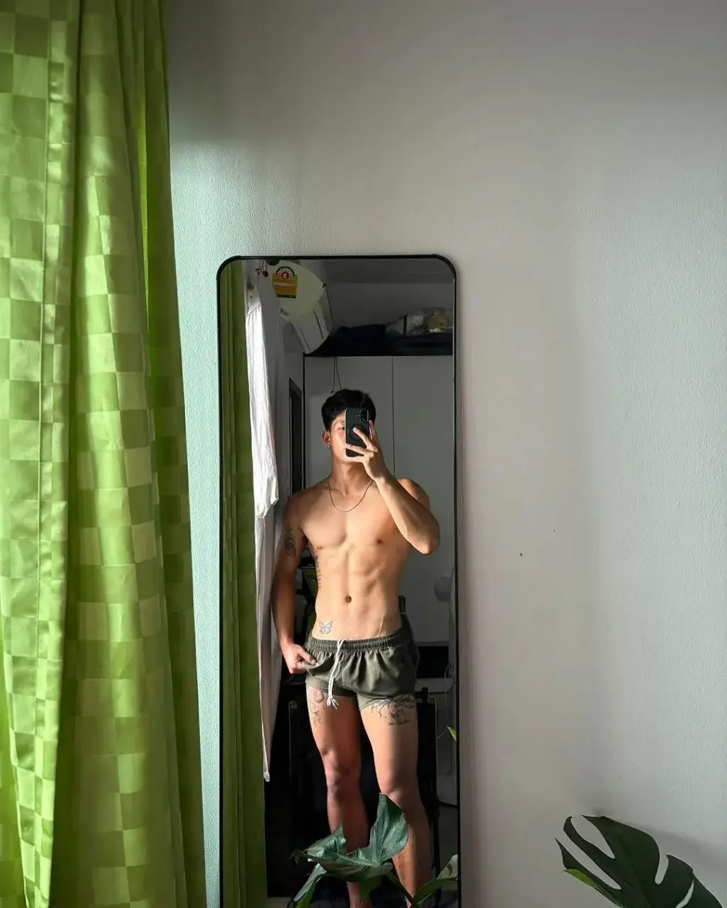 กรุ่นกลิ่นรัญจวน