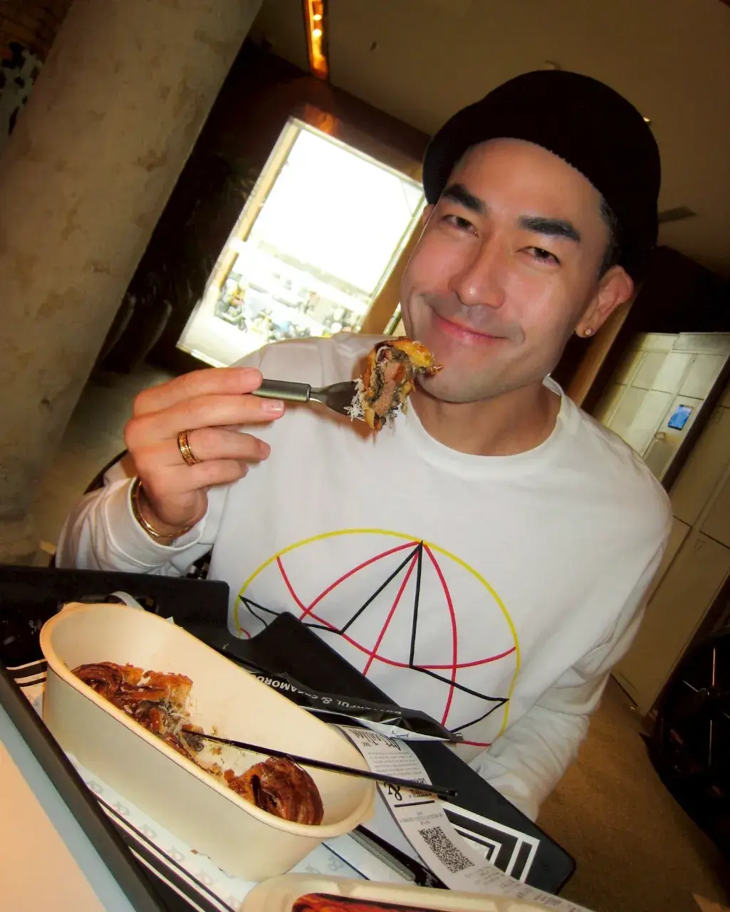 ไม่ถอดแต่น่ากอดตลอด