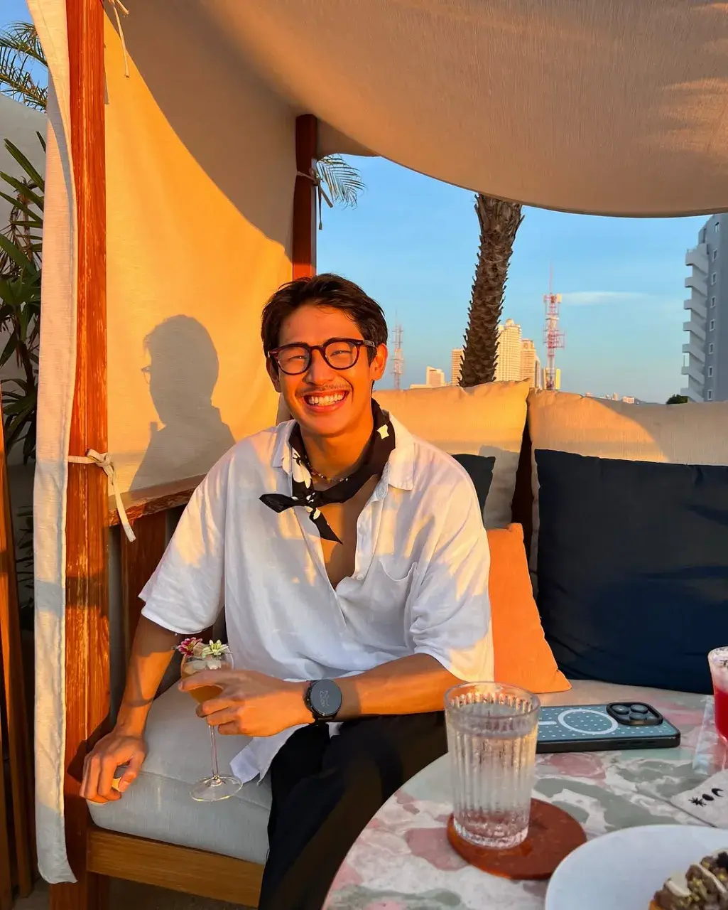 ไม่ถอดแต่น่ากอดตลอด