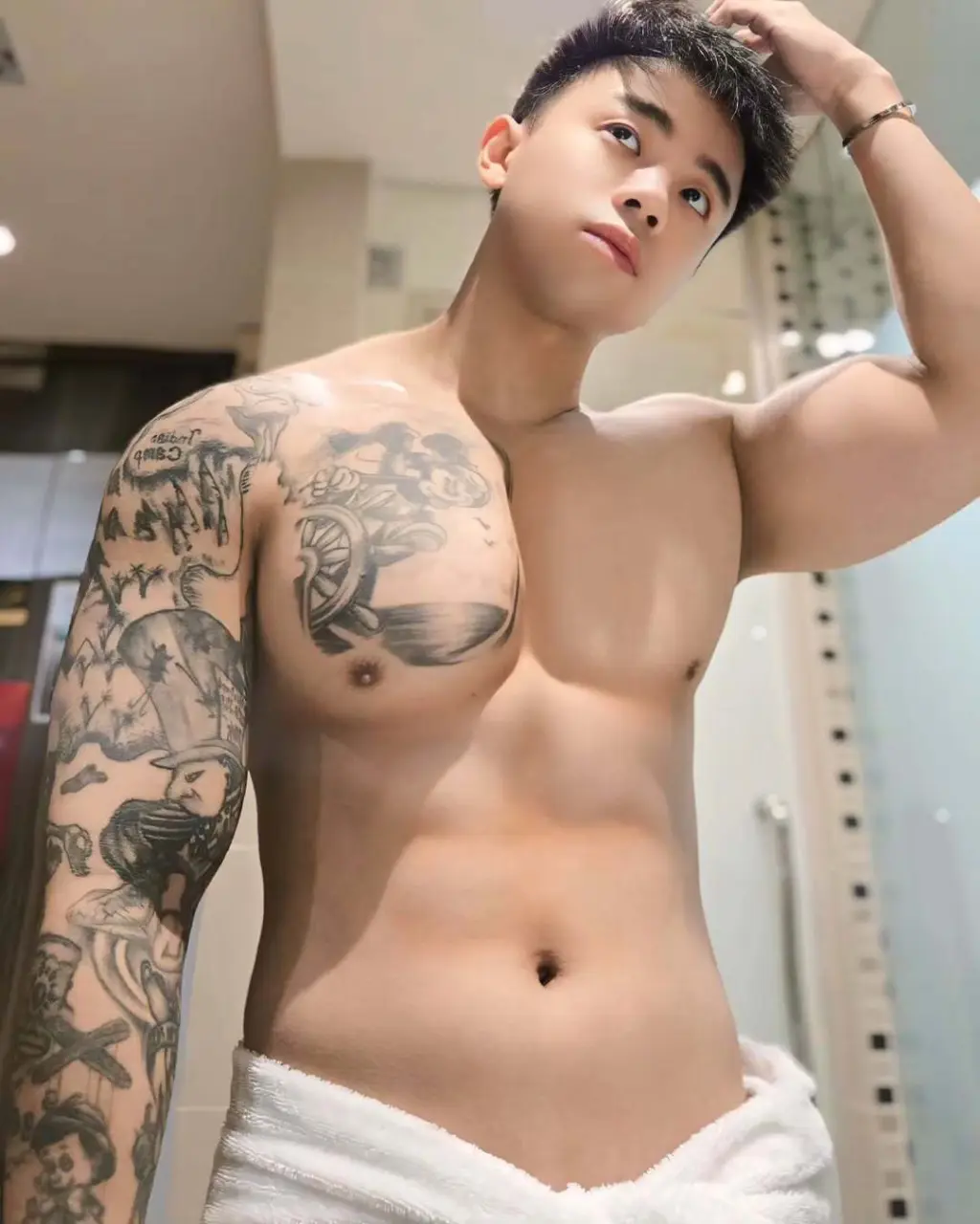 Cool and cute guy : Miki ( 杨景全 )