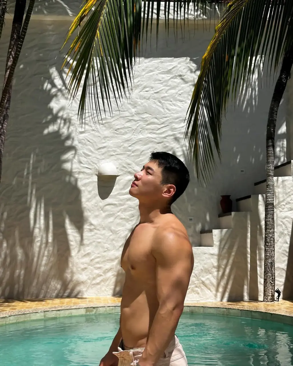 Cool and strong : 피처링 / no flex zone