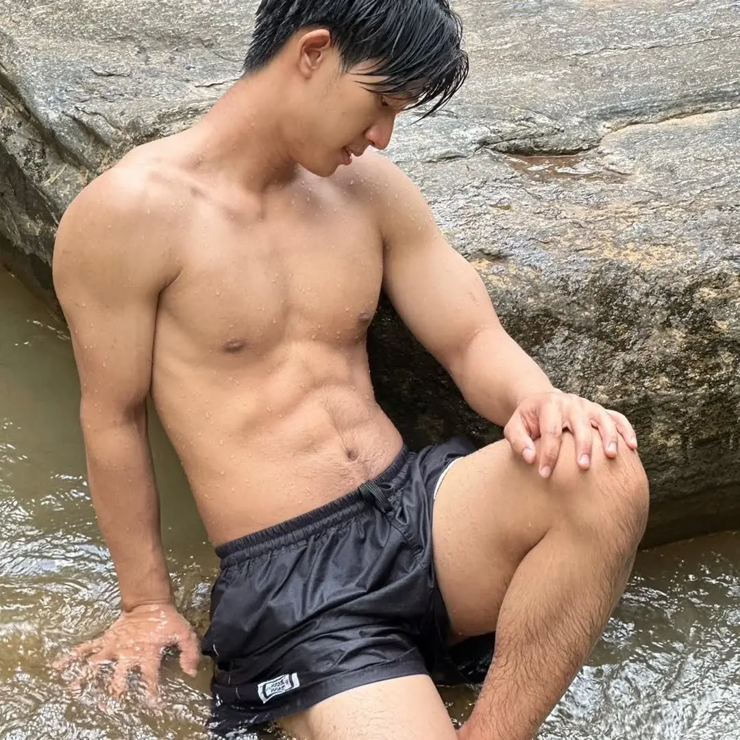 Cool and cute guy : Thanatthayus phutrakun