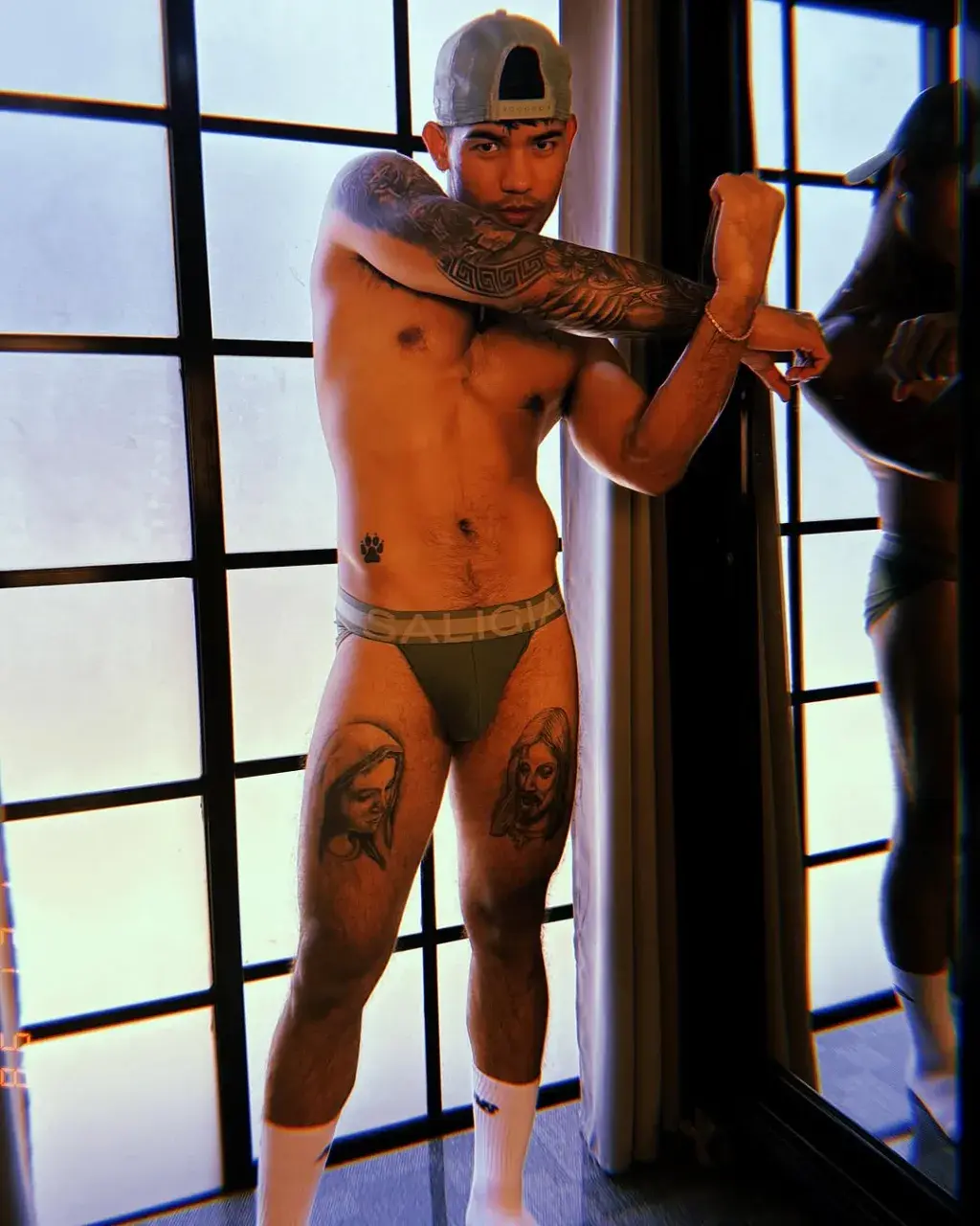 พี่เค้าแซ่บ