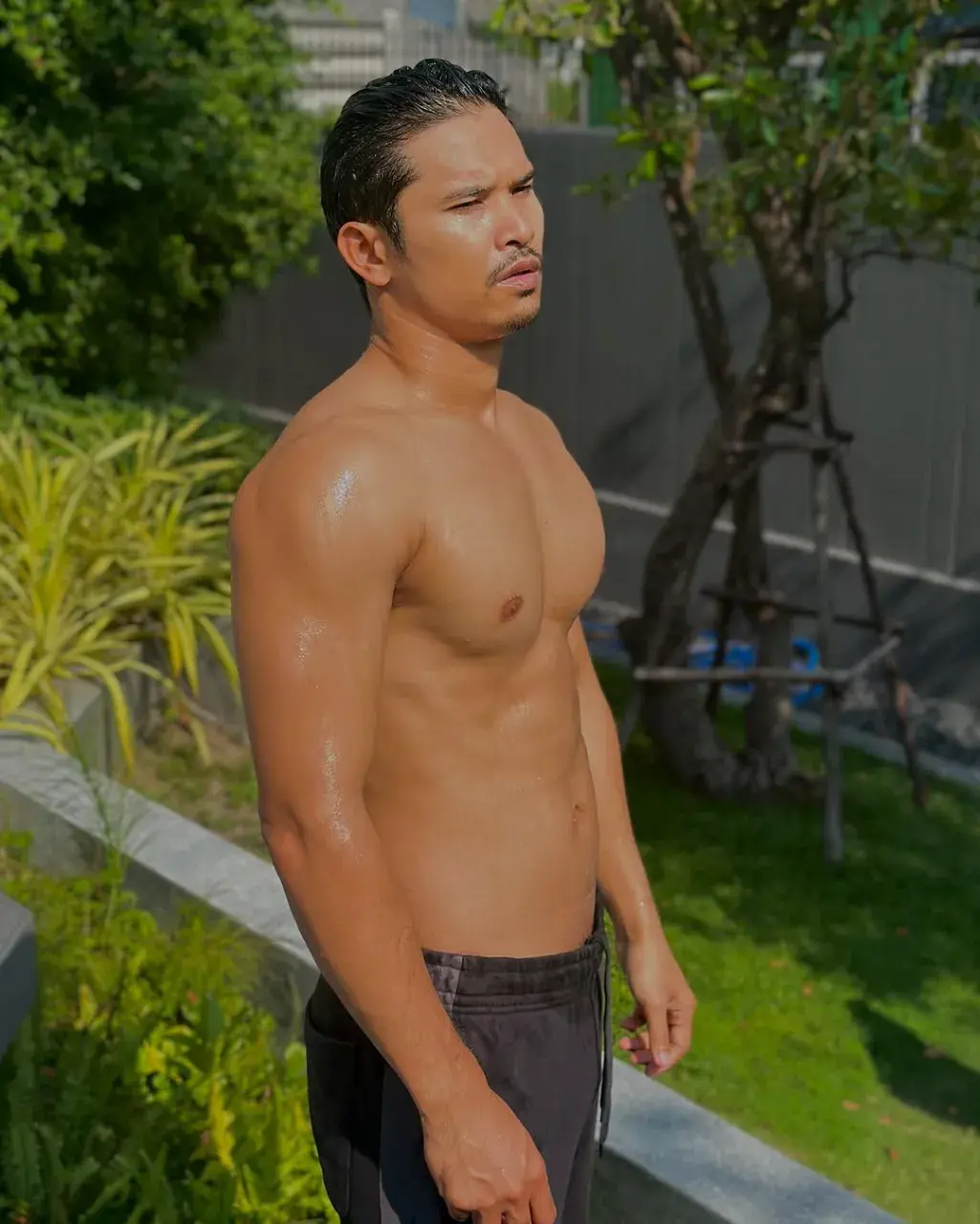 ยันหว่างก็ยอม