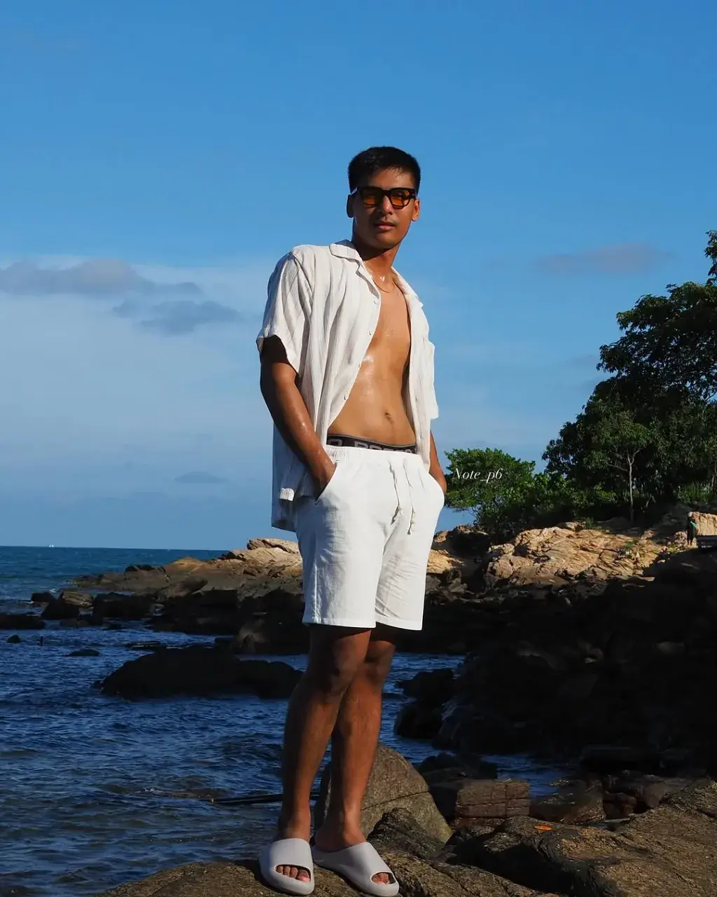 ยันหว่างก็ยอม