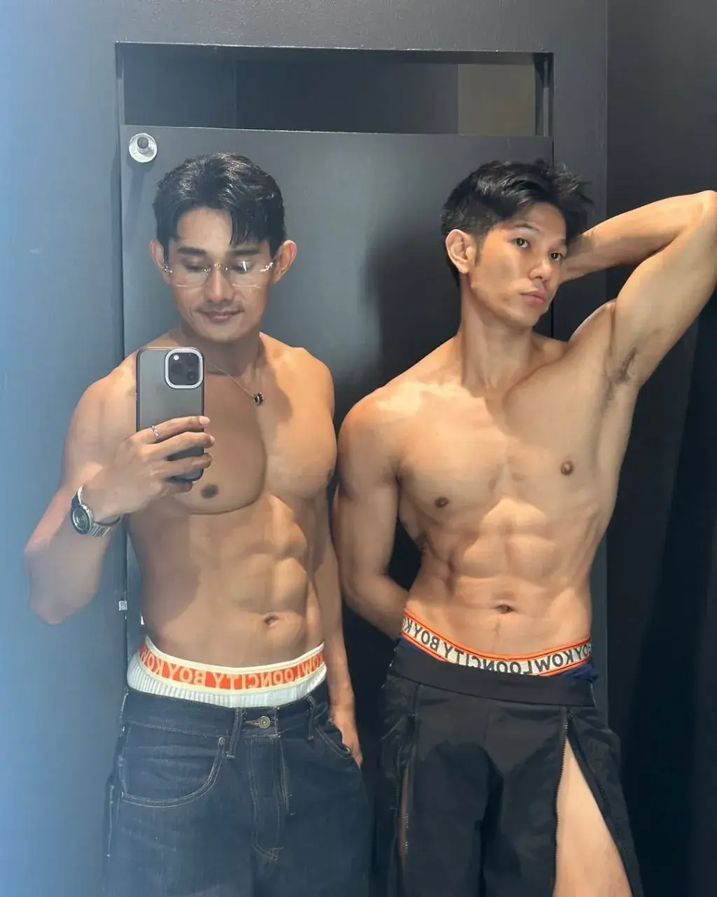 กลิ่นหนุ่มโชยมา