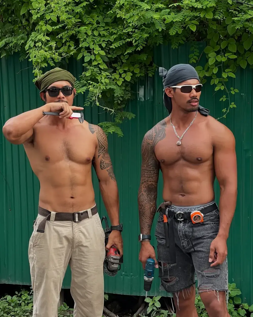 เข้มข้นล้นเอ่อ