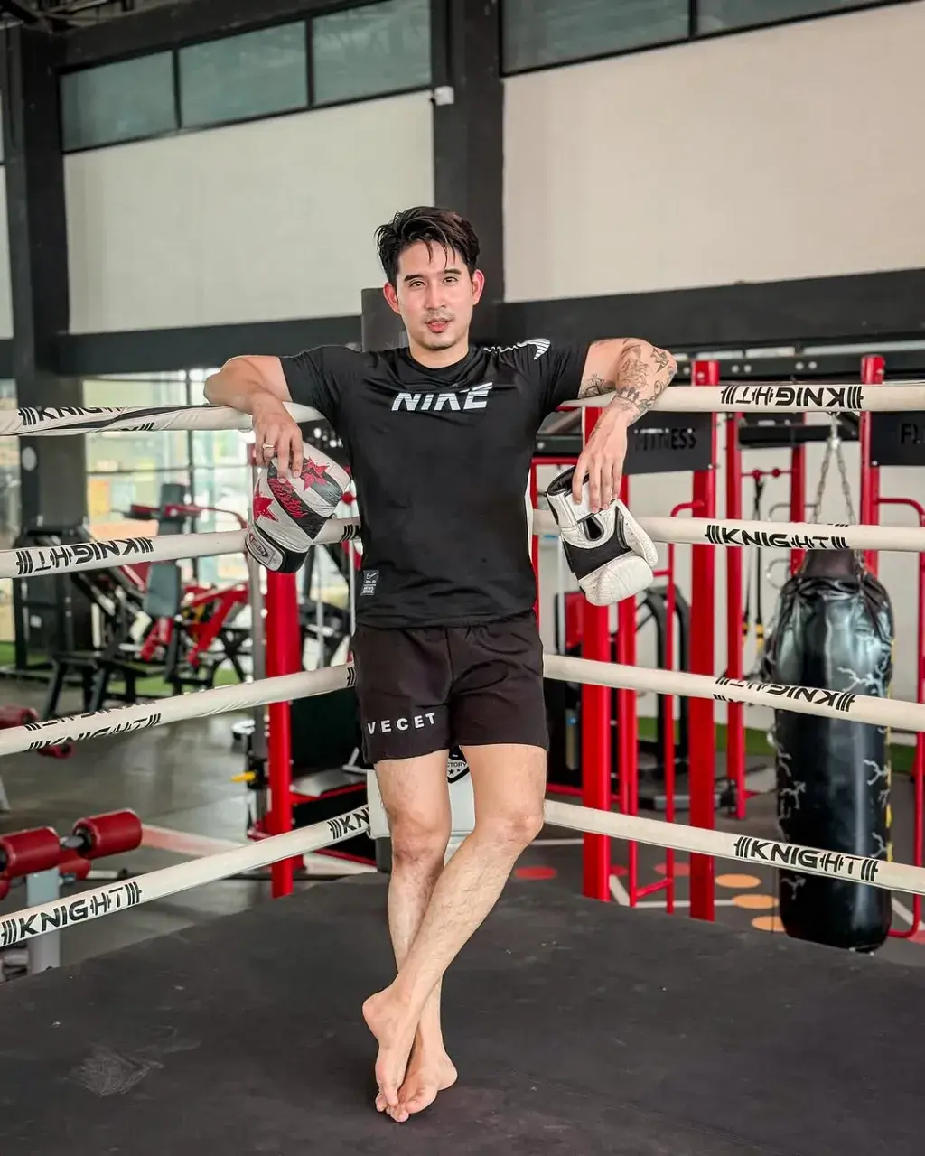 อวยคม มวยโค้ก