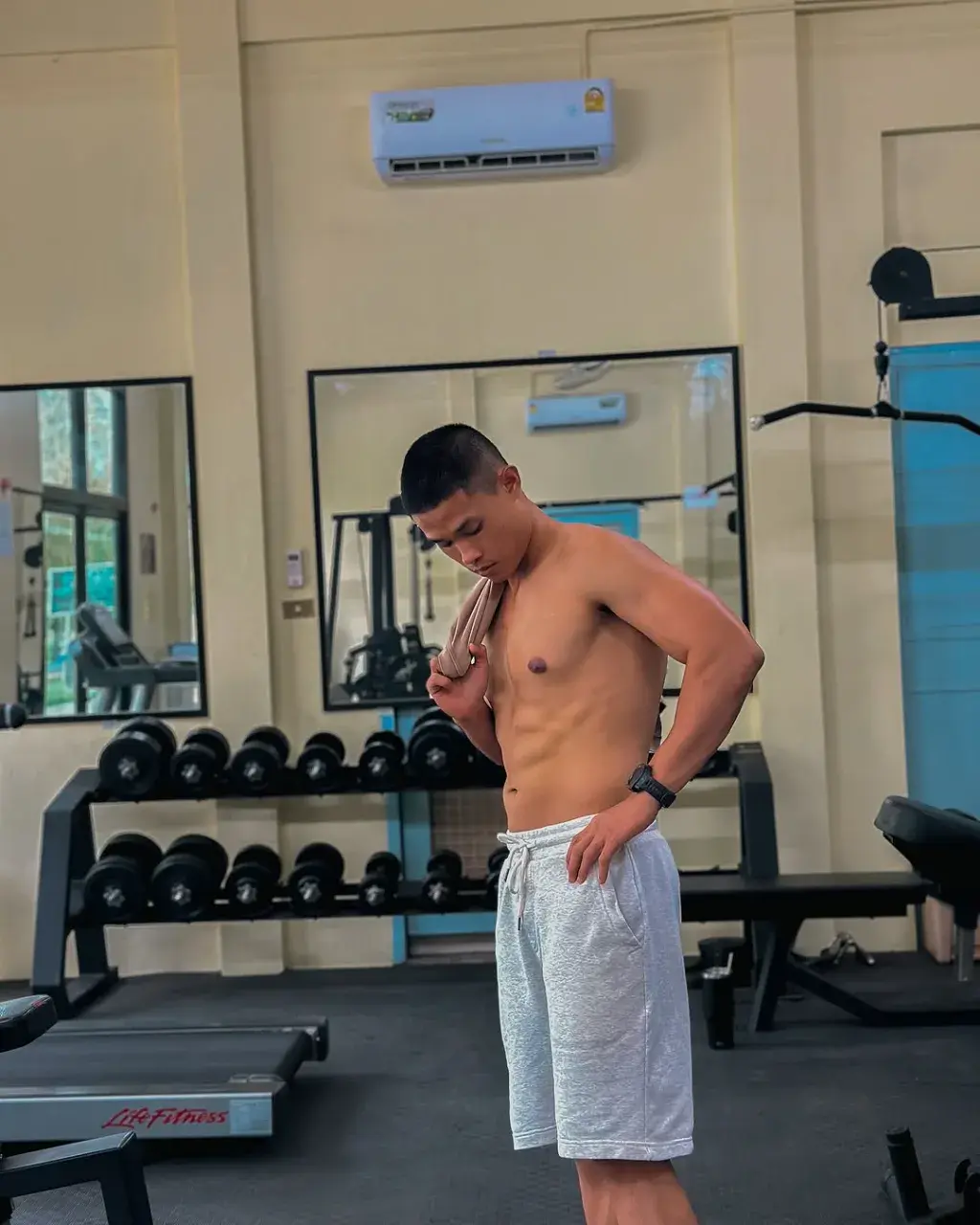 กลิ่นพลังเหลือล้น