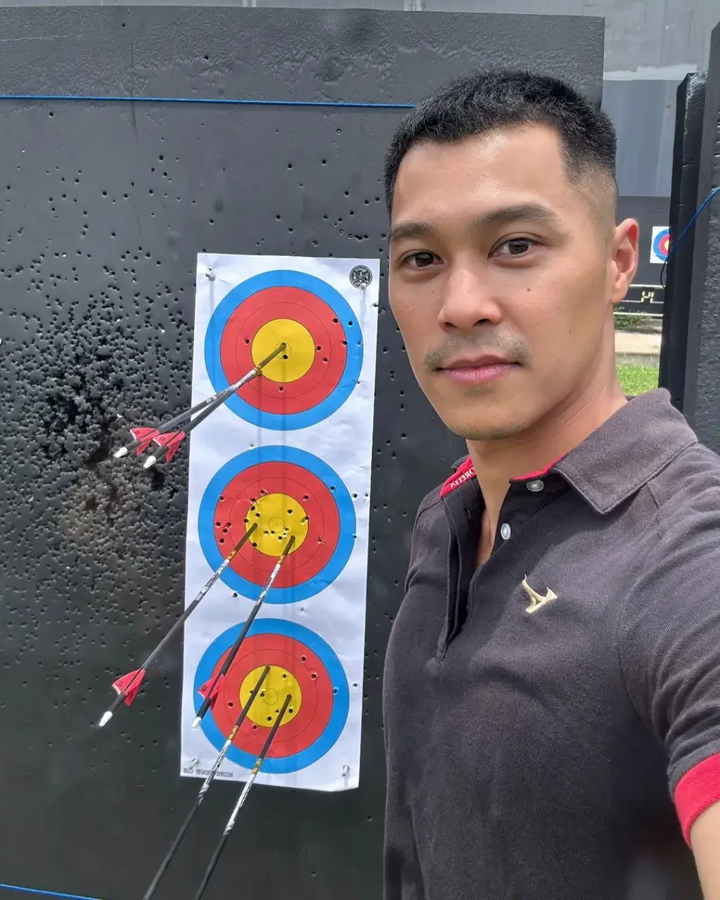 ทรงดุดัน