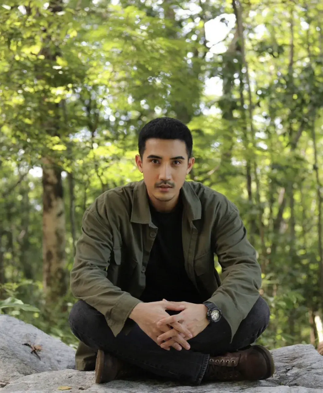 ทรงดุดัน