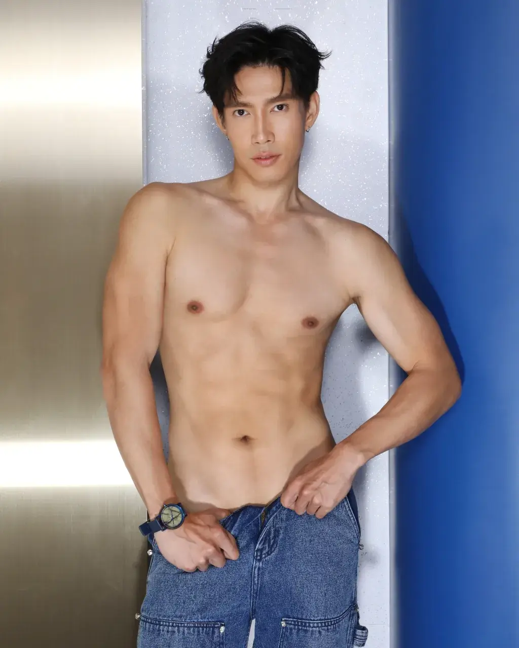 แอบเก็บไว้ในคลัง