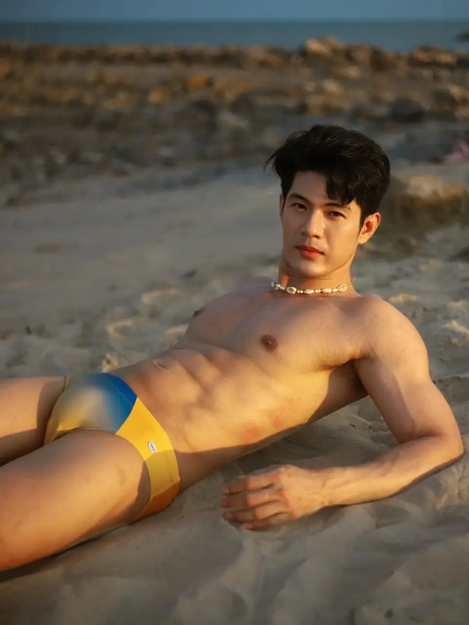 Swimsuit : Bee Tawanchat